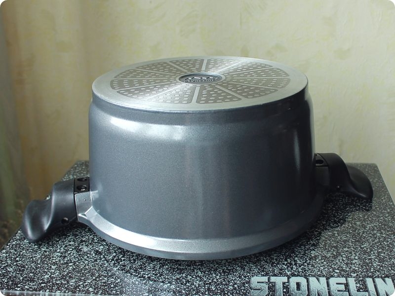 Stoneline® серия «Imagination» кастрюля Ø24 см. объем 4,8 л. с каменным антипригарным покрытием (цвет серый) Арт. WX 16531